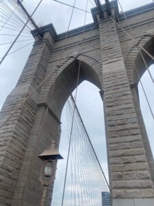 Exploring the Beauty of the Brooklyn Bridge: A Memorable Travel Experience