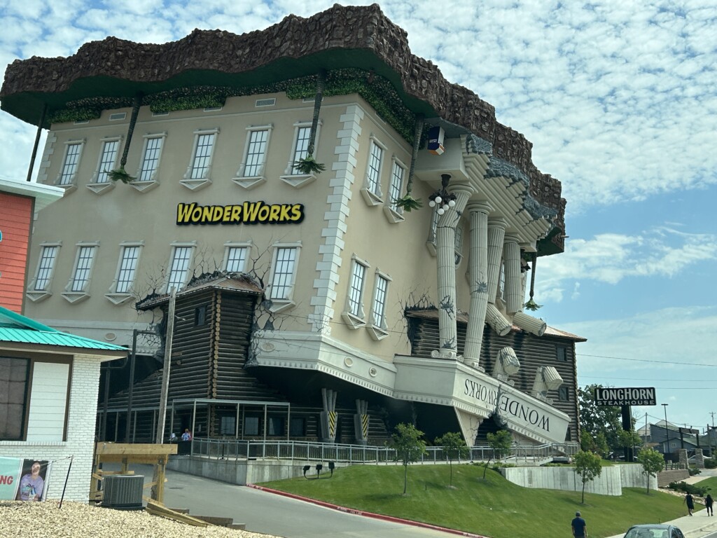 WonderWorks Museum in Branson, MO: A Traveler&#8217;s Guide to Interactive Adventures