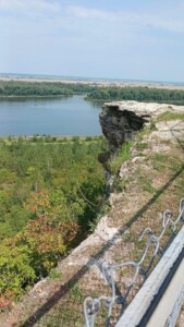 Discover the Enchanting Lovers Leap in Hannibal, Missouri