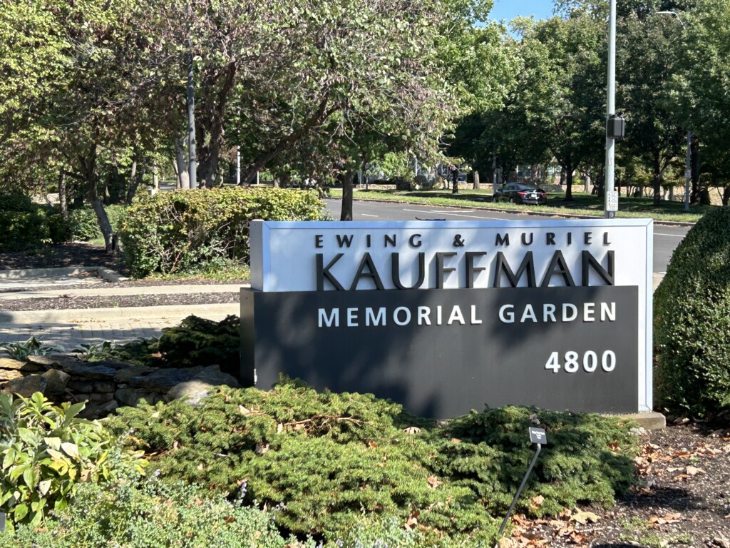 Ewing &amp; Muriel Kauffman Memorial Garden in Kansas City